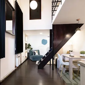 Downtown Museum Apartament