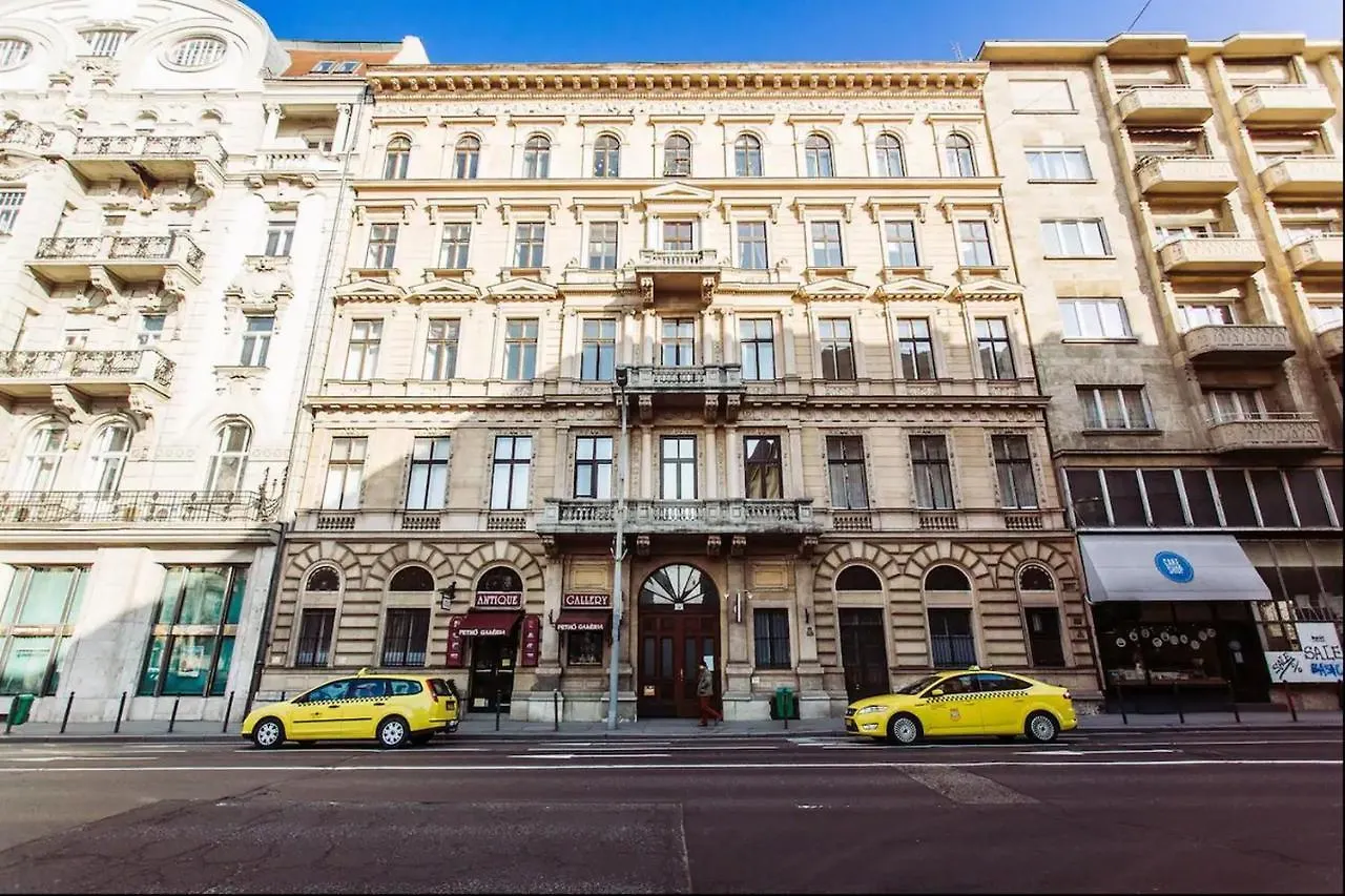 All In 10 Apartment, Bp Downtown Ac Budapest Hungary